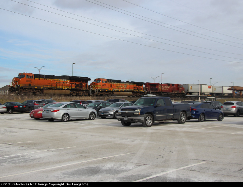 BNSF 3896